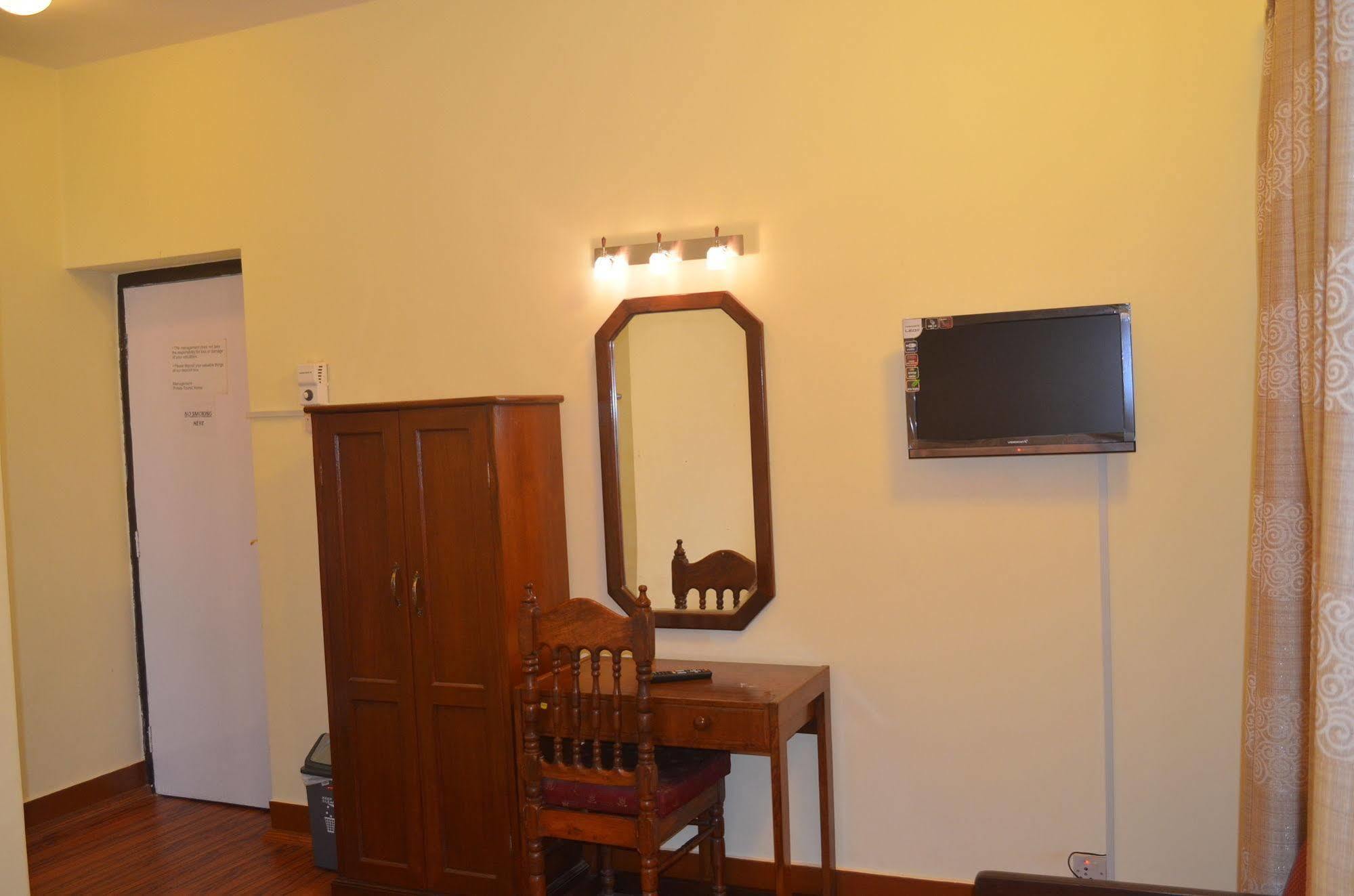 Potala Tourist Home Kathmandu Luaran gambar