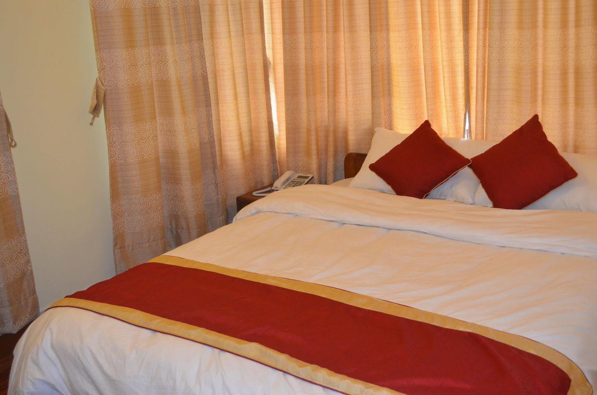 Potala Tourist Home Kathmandu Luaran gambar